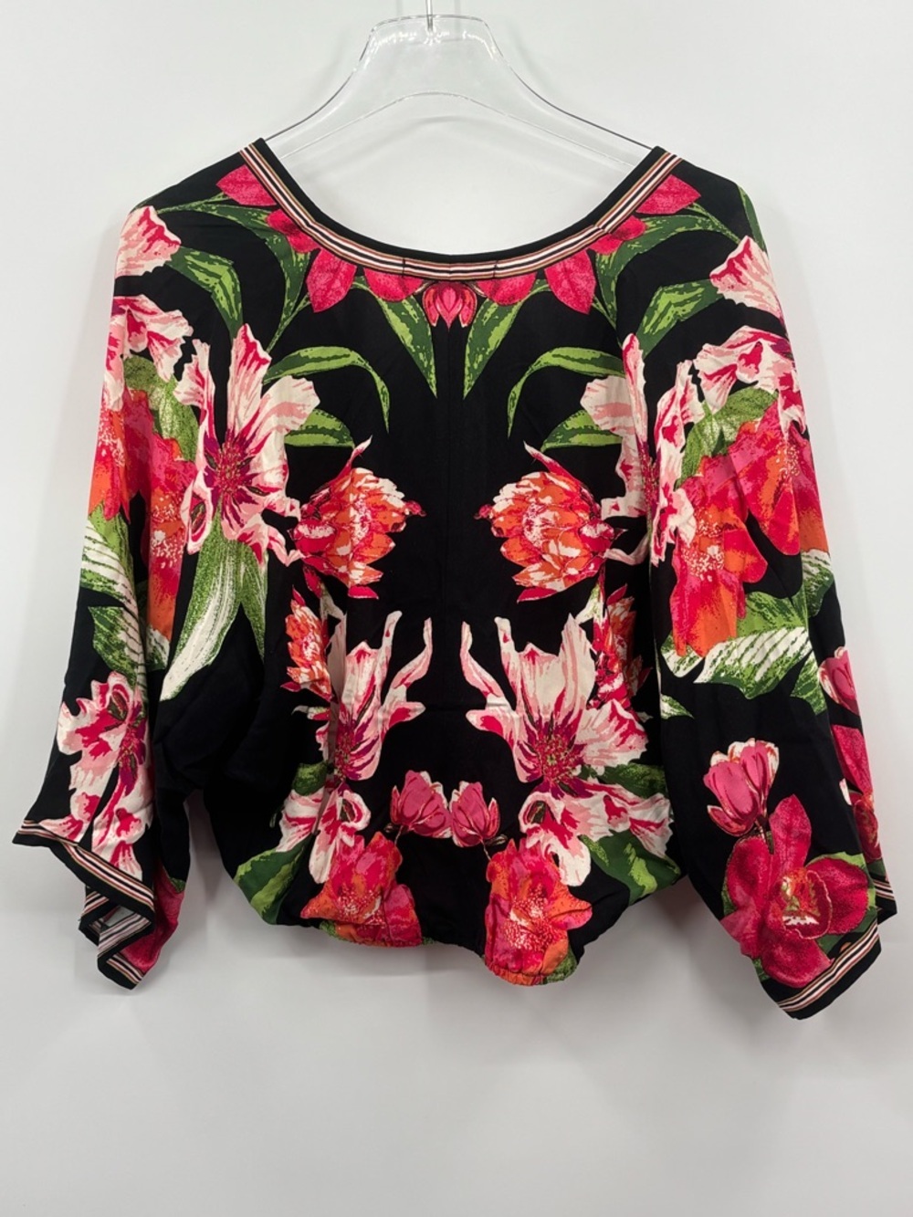 2PC Free Market Women’s Size S Floral Wrap Crop Top & Pants Black Pink Boho - Picture 4 of 9